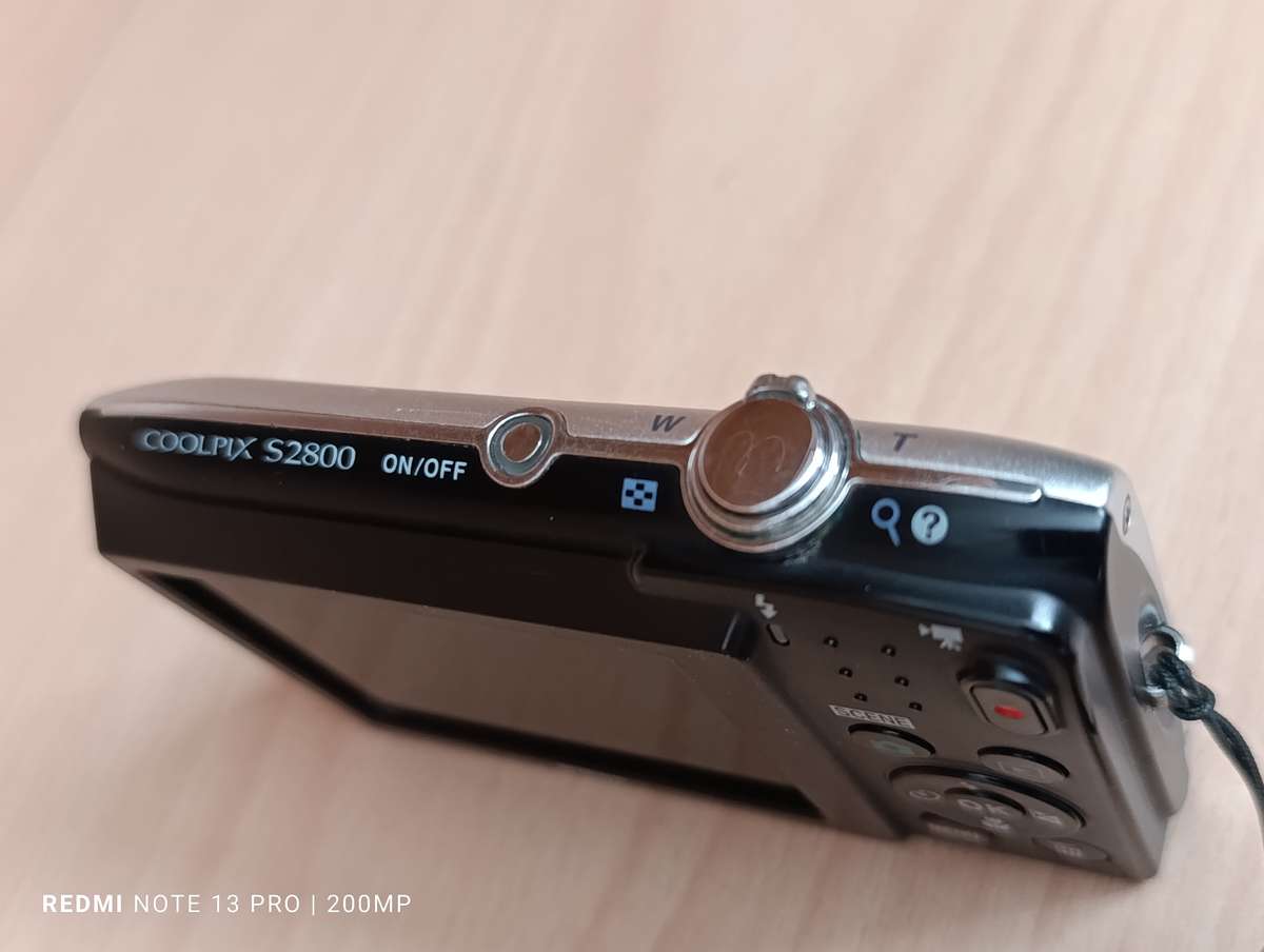 Nikon Coolpix S2800 - Flash not working -  20.1MP 5x Zoom Digital Camera