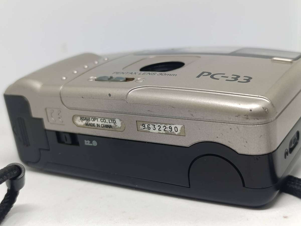 Pentax PC-33 - 35mm Film Camera