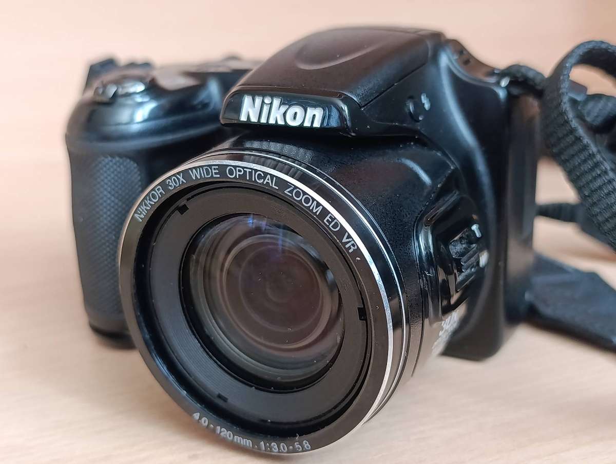 Nikon Coolpix L820 - 16MP - 30x Zoom - Digital Camera
