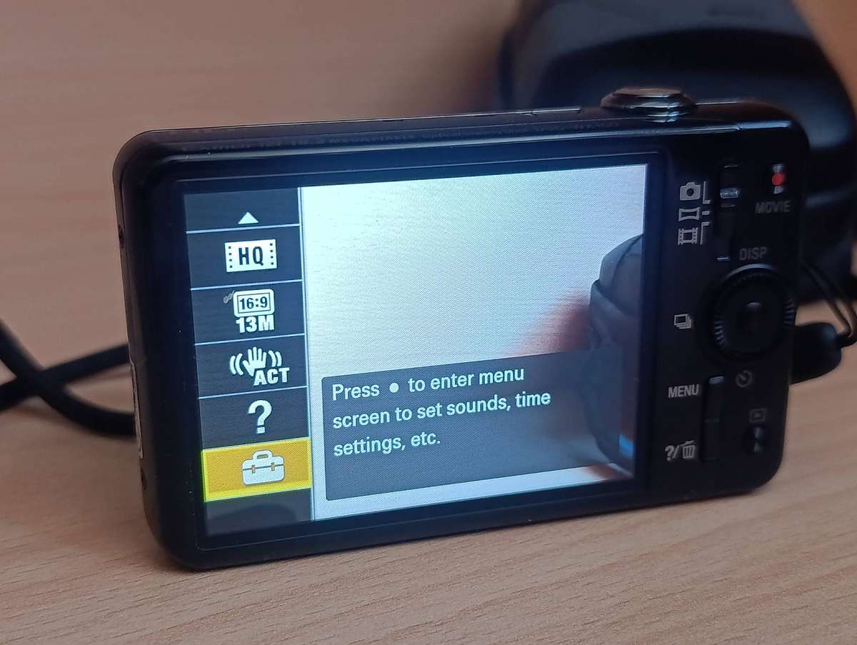 Sony Cyber-shot DSC-WX150 - 18.2MP - 10x Zoom - Digital Camera