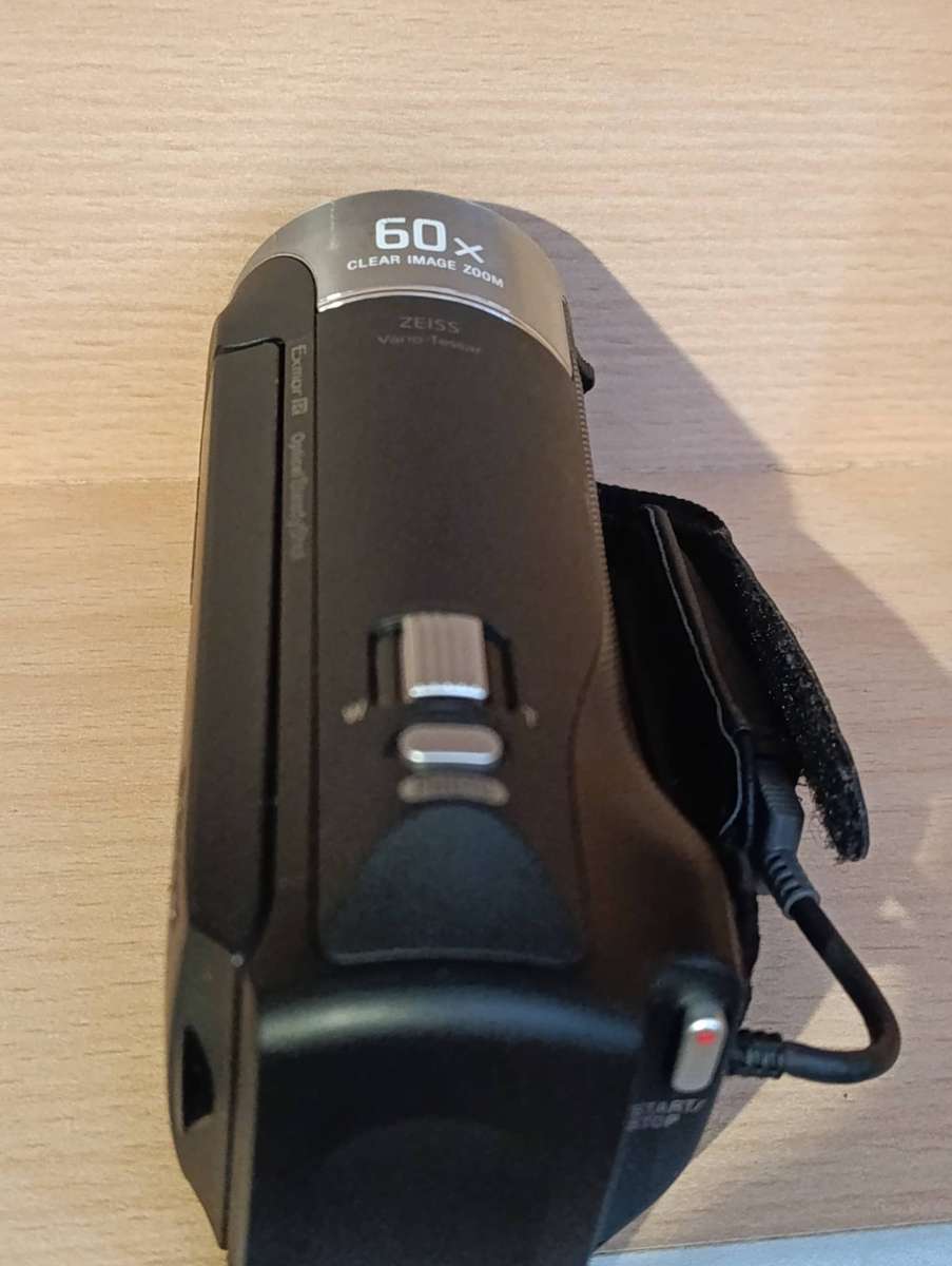 Sony HDR-CX405 HD Handycam - 30x Optical Zoom - Digital Handycam