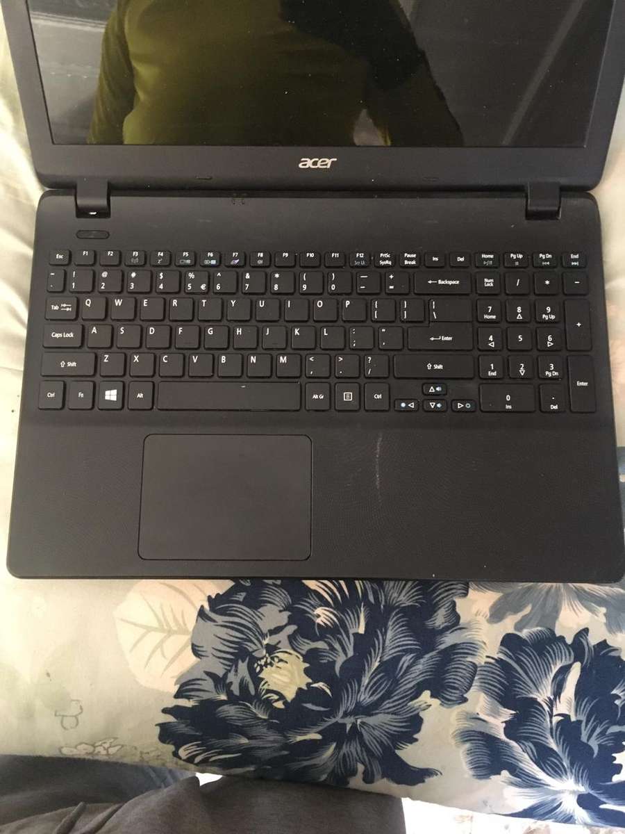 ACER LAPTOP (PLEASE READ DESCRIPTION)