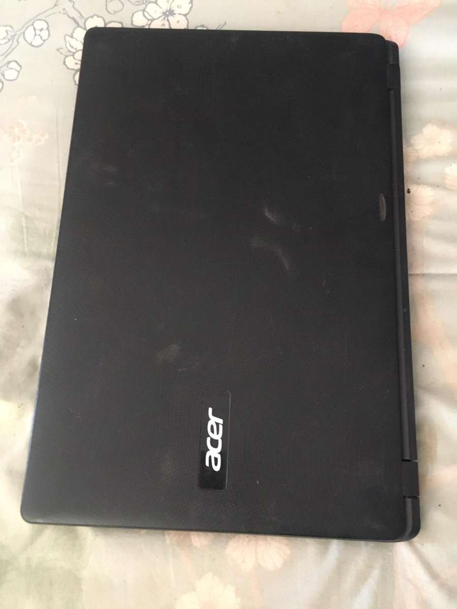 ACER LAPTOP (PLEASE READ DESCRIPTION)