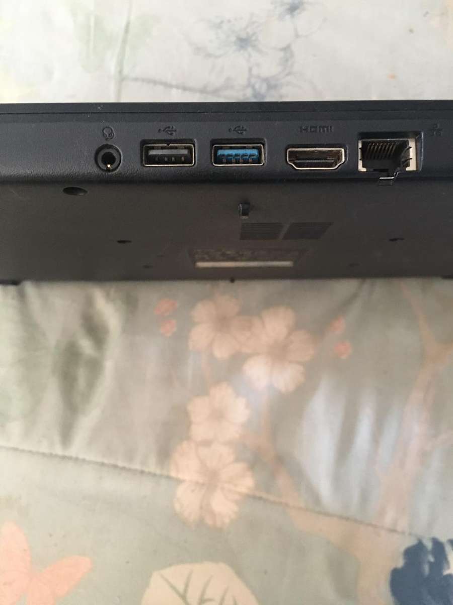 ACER LAPTOP (PLEASE READ DESCRIPTION)
