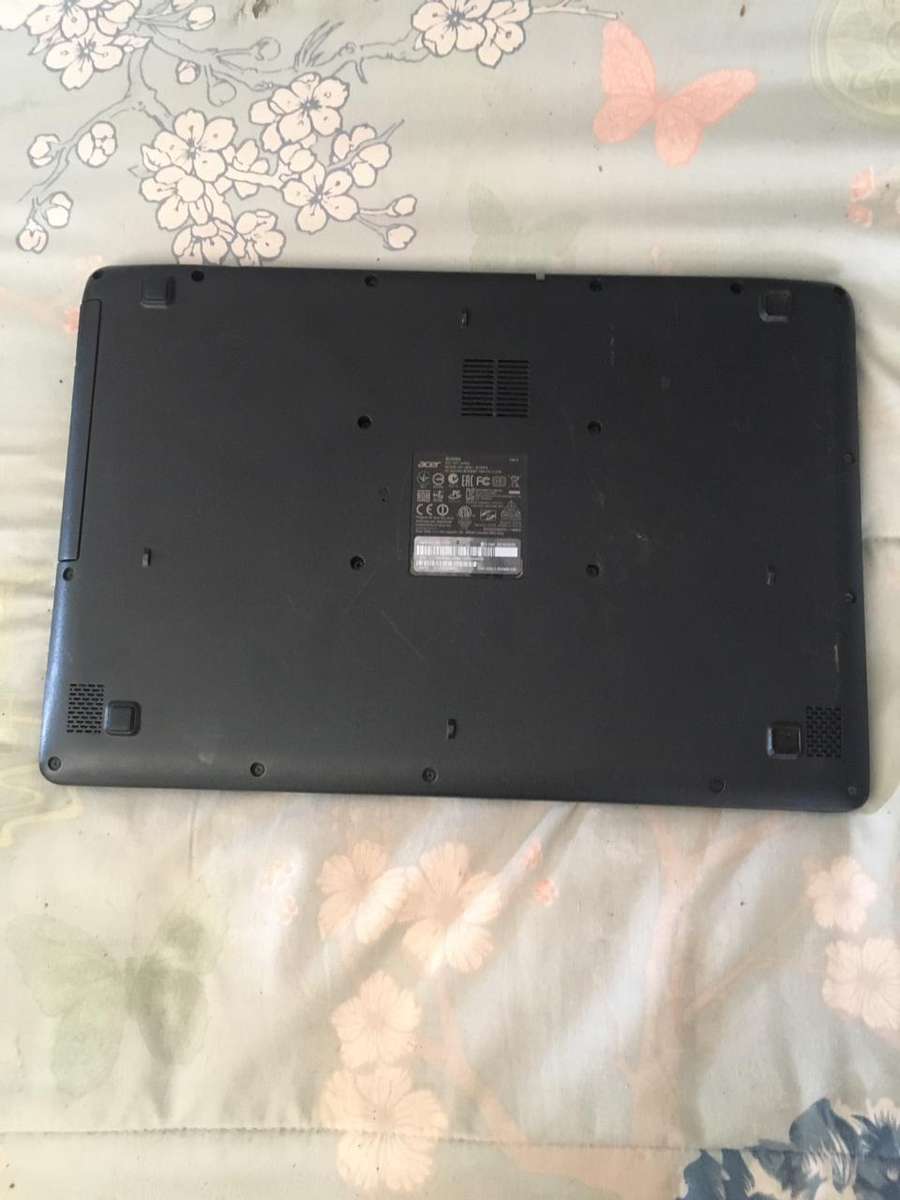 ACER LAPTOP (PLEASE READ DESCRIPTION)
