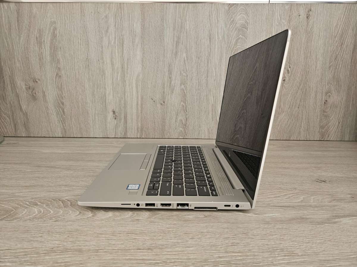 IMMACULATE*HP ELITEBOOK 830 G5*i5 8365u*16GB DDR4*512GB SSD*WINDOWS 11 PRO
