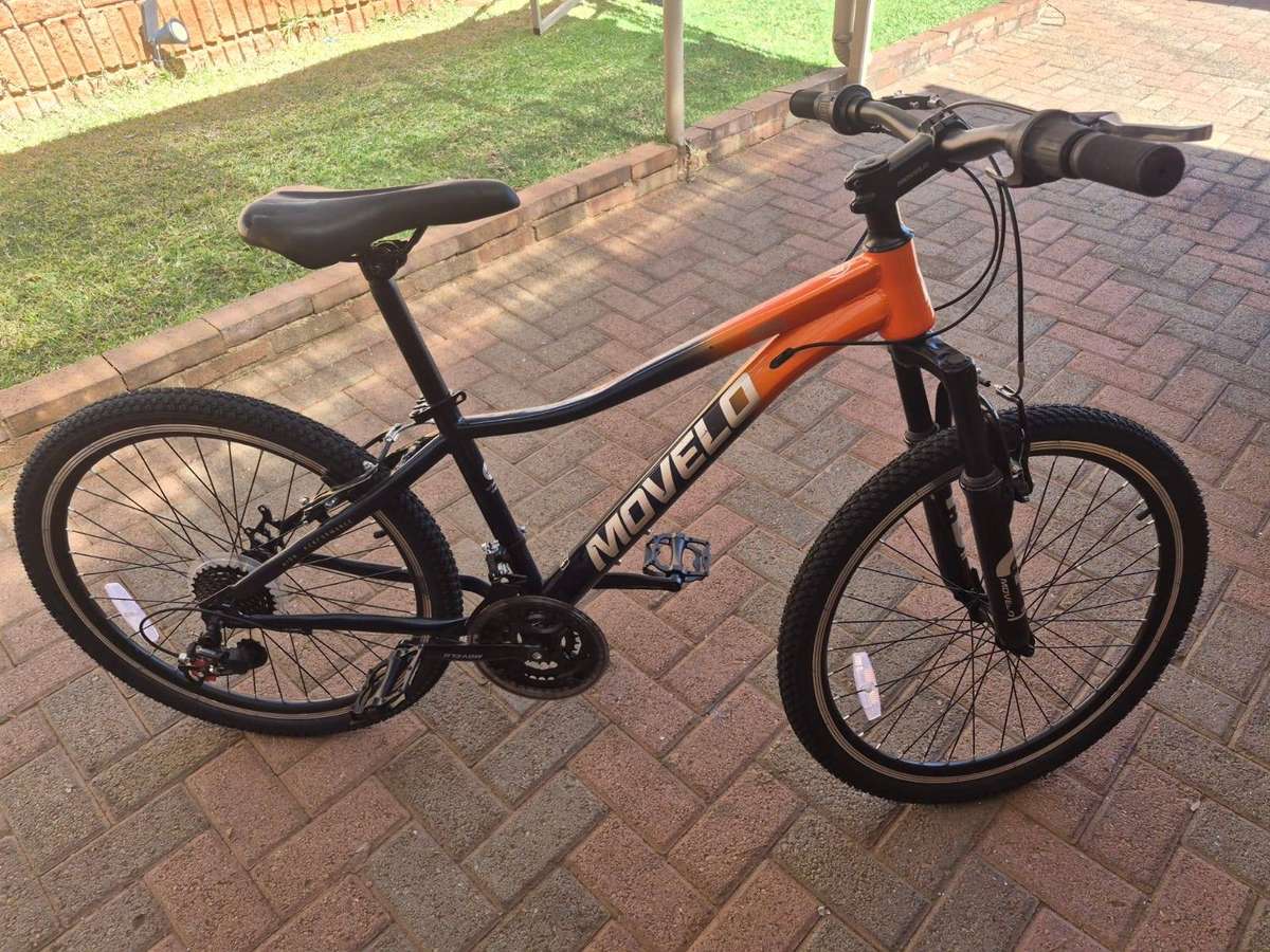 Movelo 24 Steel Frame Mountain Bike