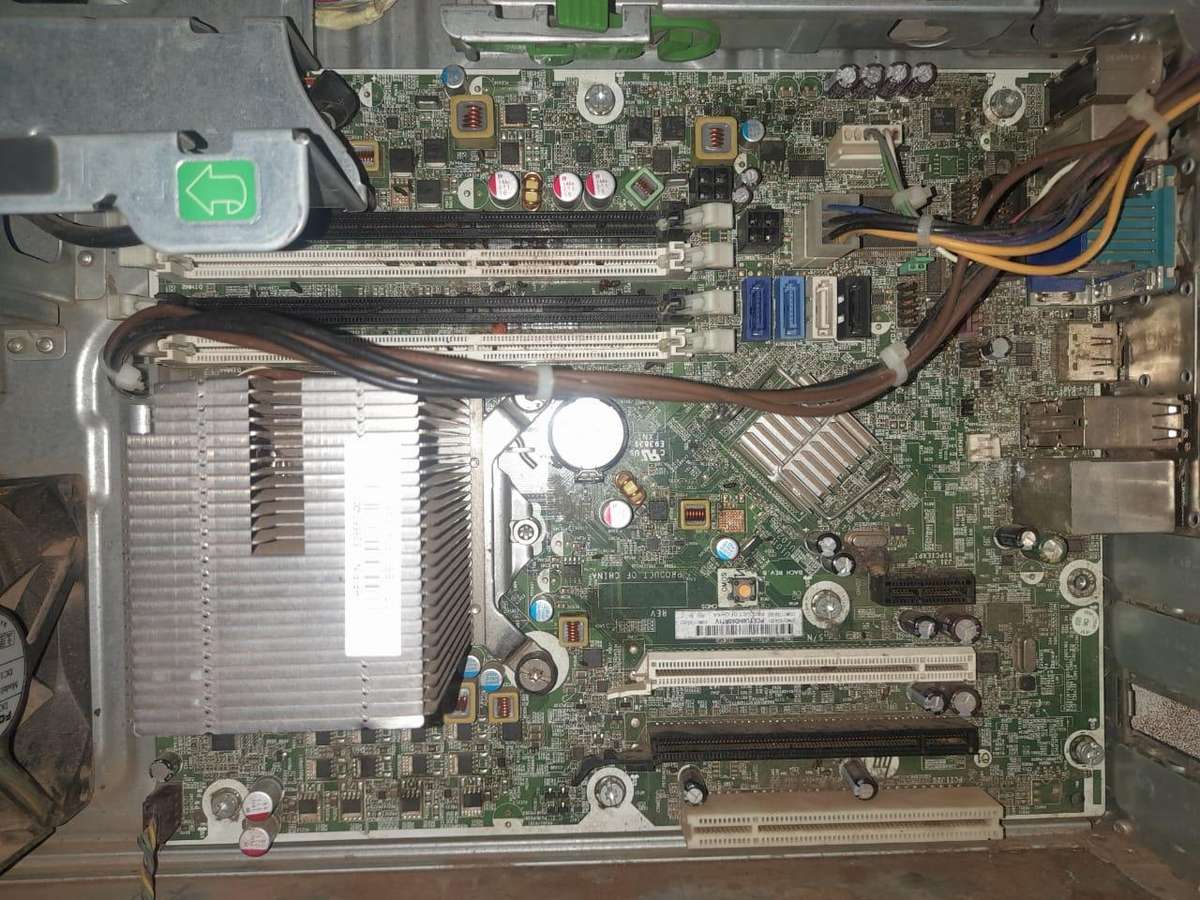 HP Compaq 8200 Elite SFF + Asus SonicMaster-both faulty