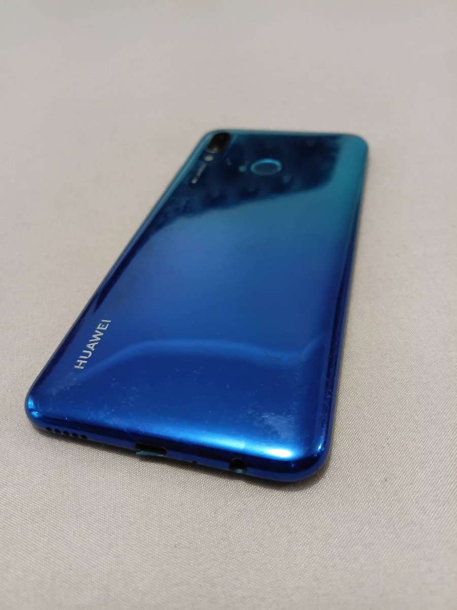 BULK LOT PHONES - SAMSUNG AND HUAWEI - PLEASE READ CAREFULLY