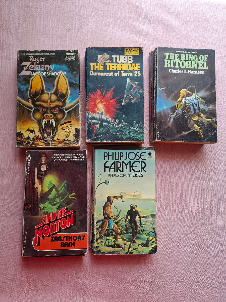 10 Assorted Sci-fi Books