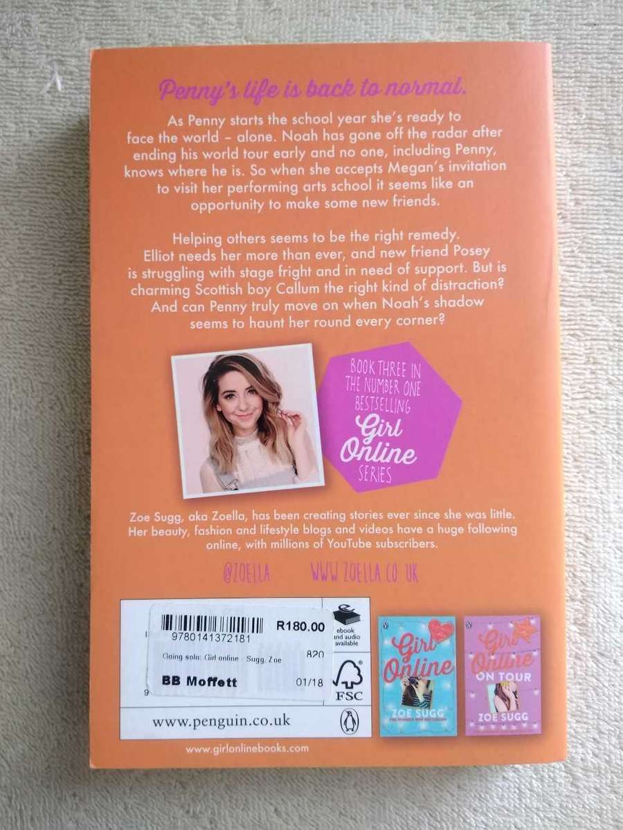 Girl Online Going Solo by Zoe Sugg