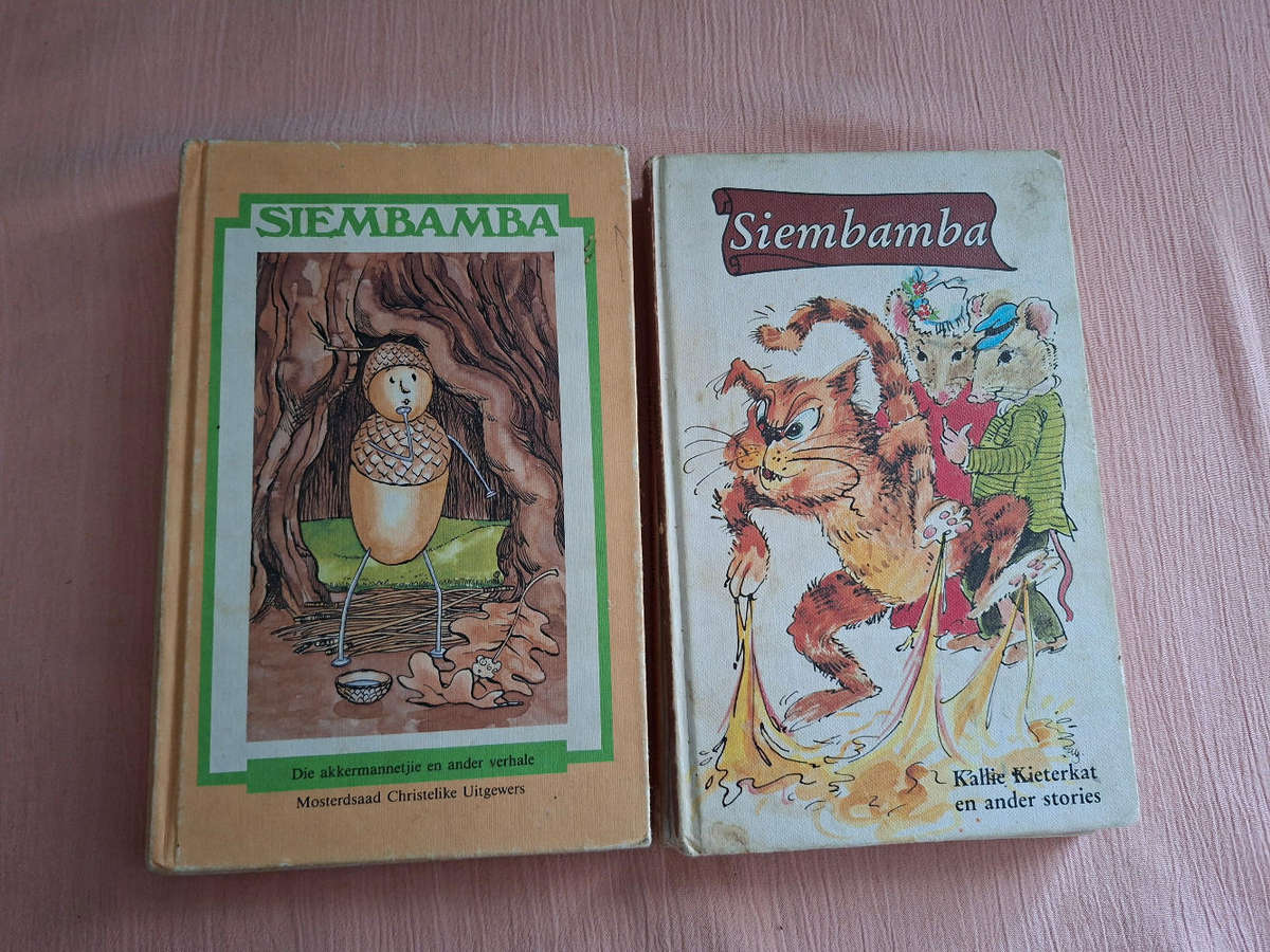 Siembamba 8 Assorted story books