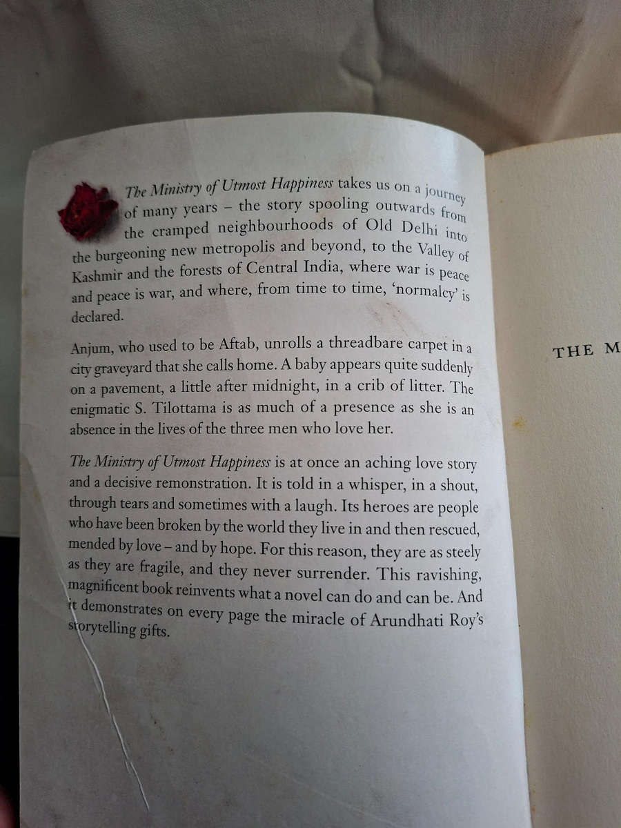 Arundhati Roy The Ministry of Utmost Happiness