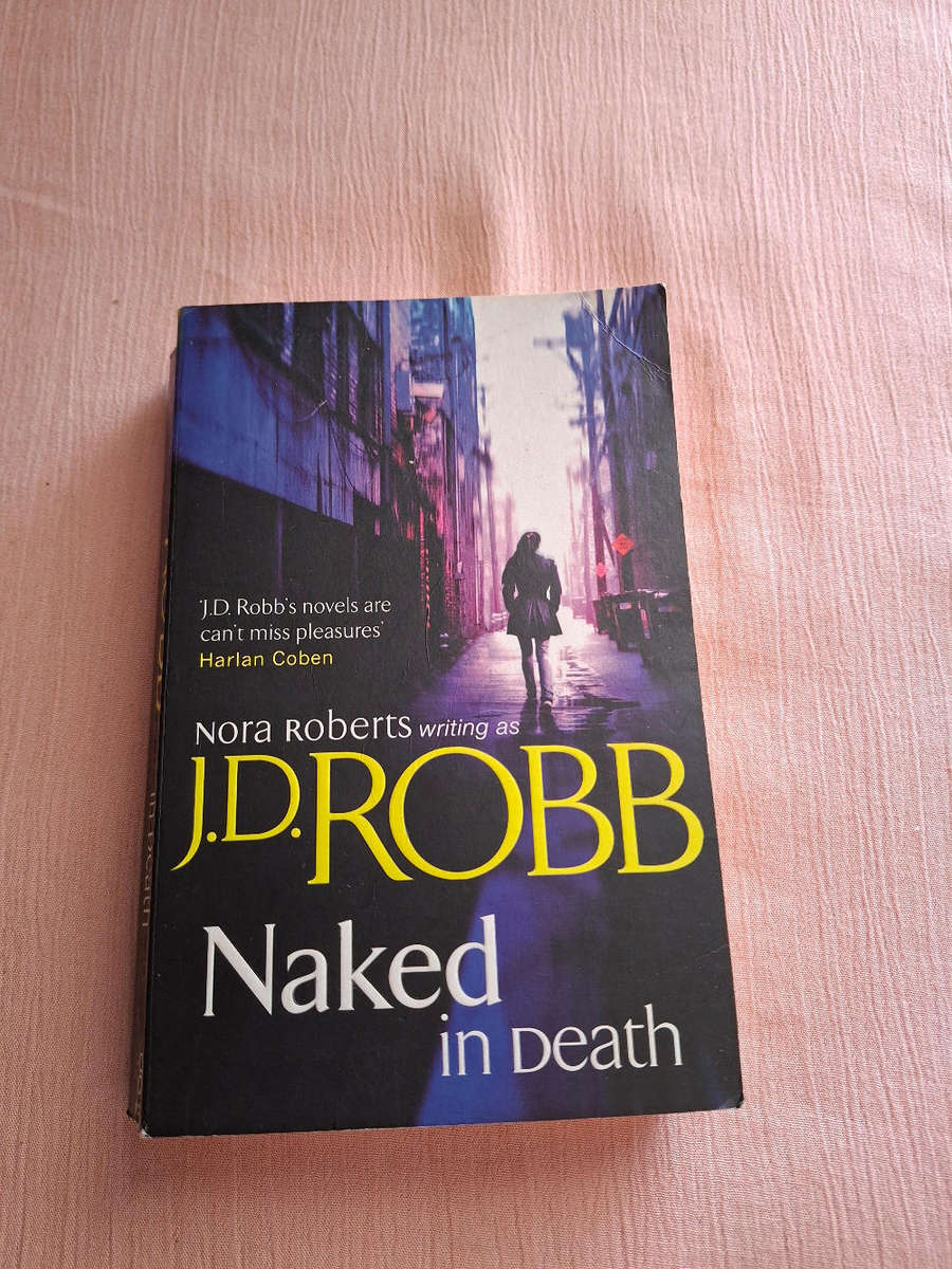 J.D Robb Naked in Death