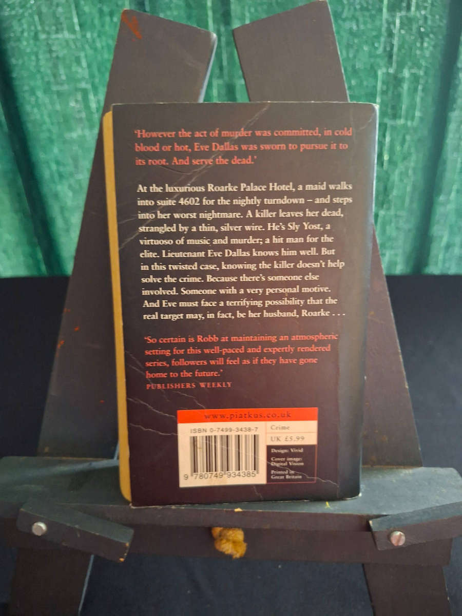 J.D. Robb Betrayal in Death