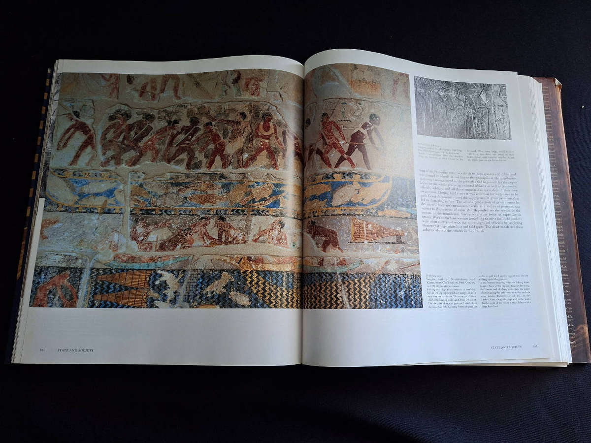 Egypt The World of the Pharaohs Könemann