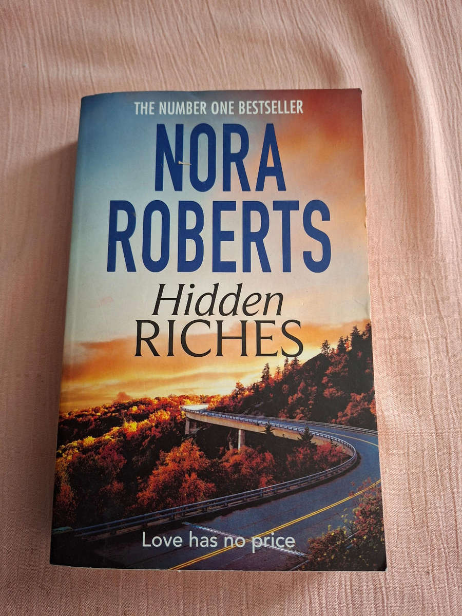 Nora Roberts Hidden Riches