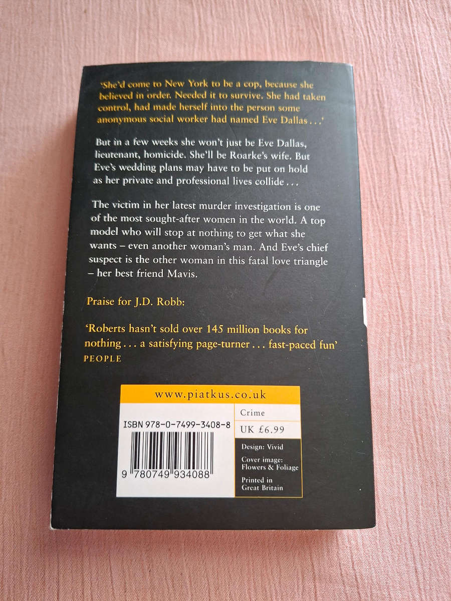 J.D Robb Immortal in Death