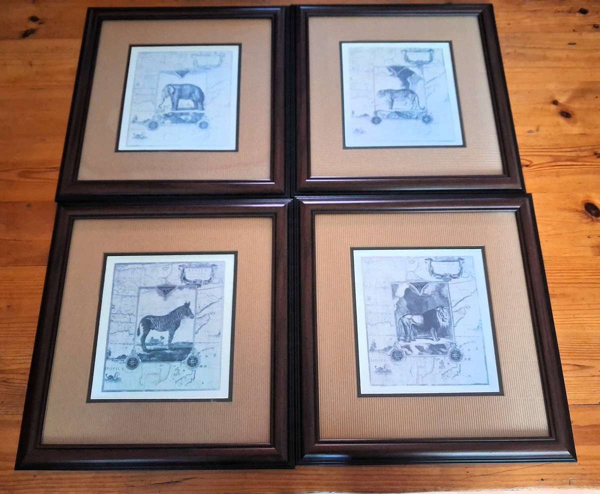 Set of 4 Framed Animal Prints  Professionally Framed  Very Good Condition