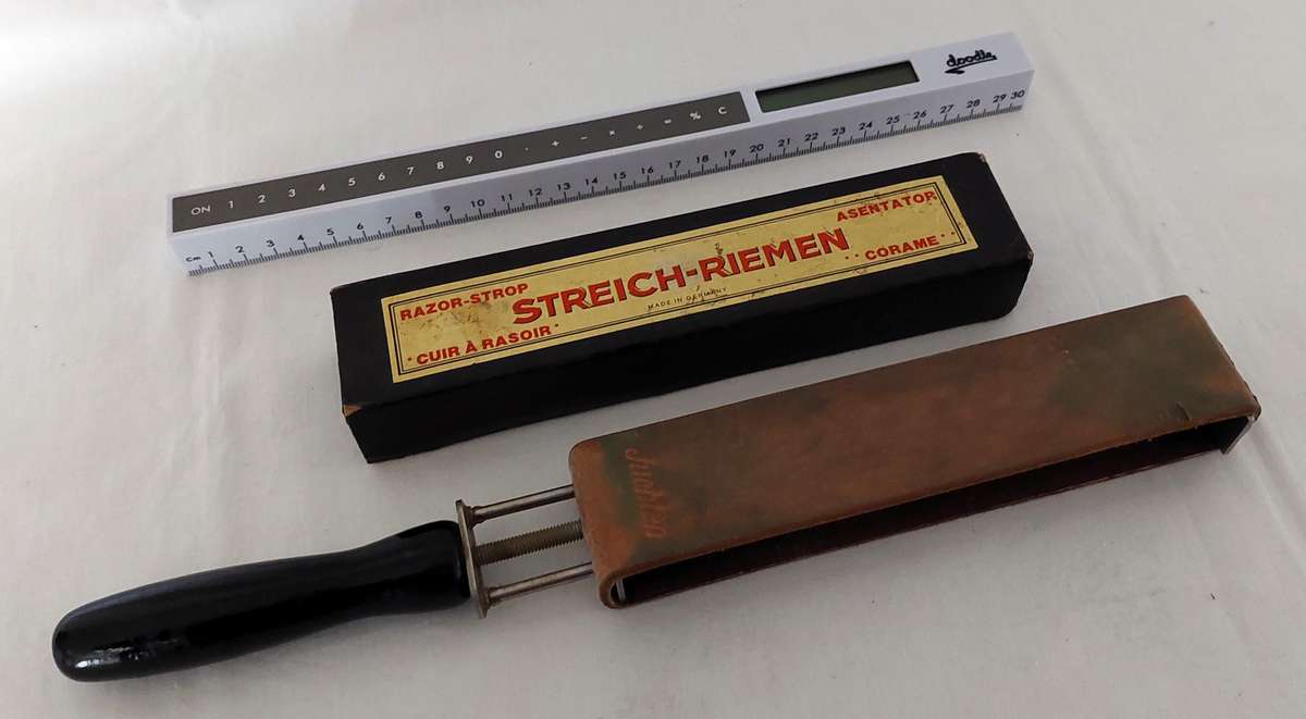 Vintage (adjustable) straight razor leather strop - Made in Germany (Herold Solingen)