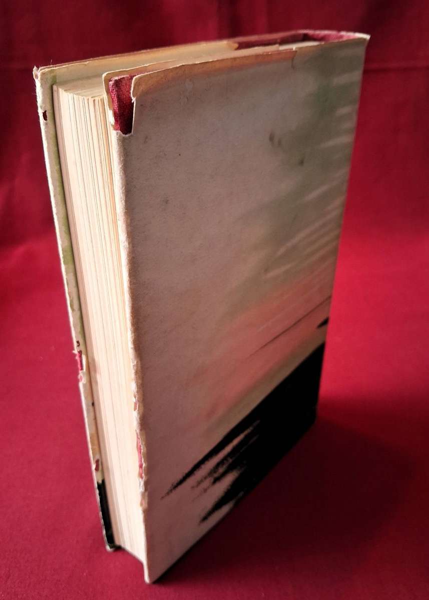 On the Beach - Nevil Shute (1957, 1st Edition, With Dust Jacket)
