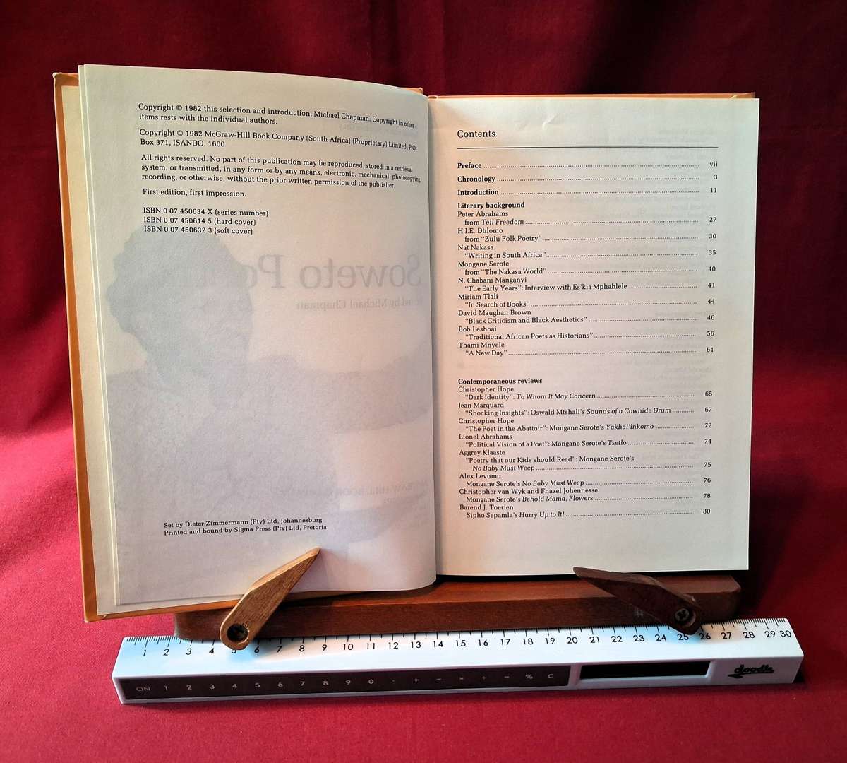 Soweto Poetry  Michael Chapman (1982, 1st Edition, Softcover)