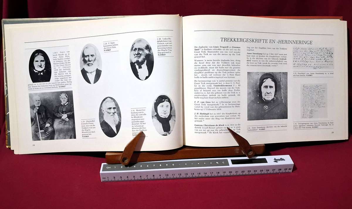Op Trek  Scripta Africana (1988, 1st Edition, With A1 Poster)
