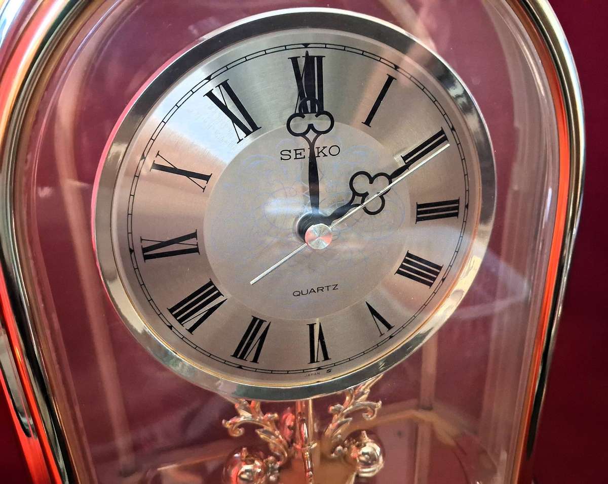 Seiko Quartz Mantel Clock  Toyota Branded  Working Condition