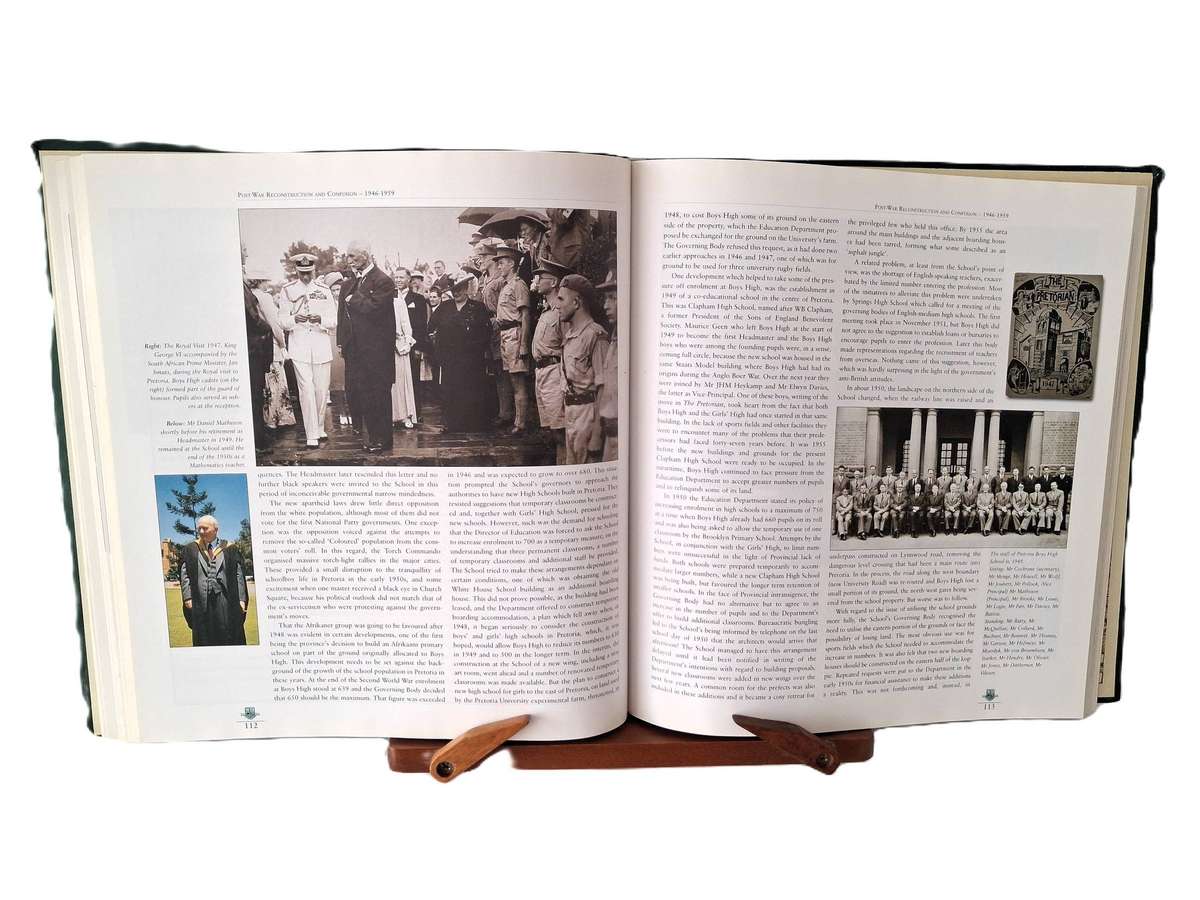 Pretoria Boys High - The Story of a South African School 1901 - 2001 - John Illsley