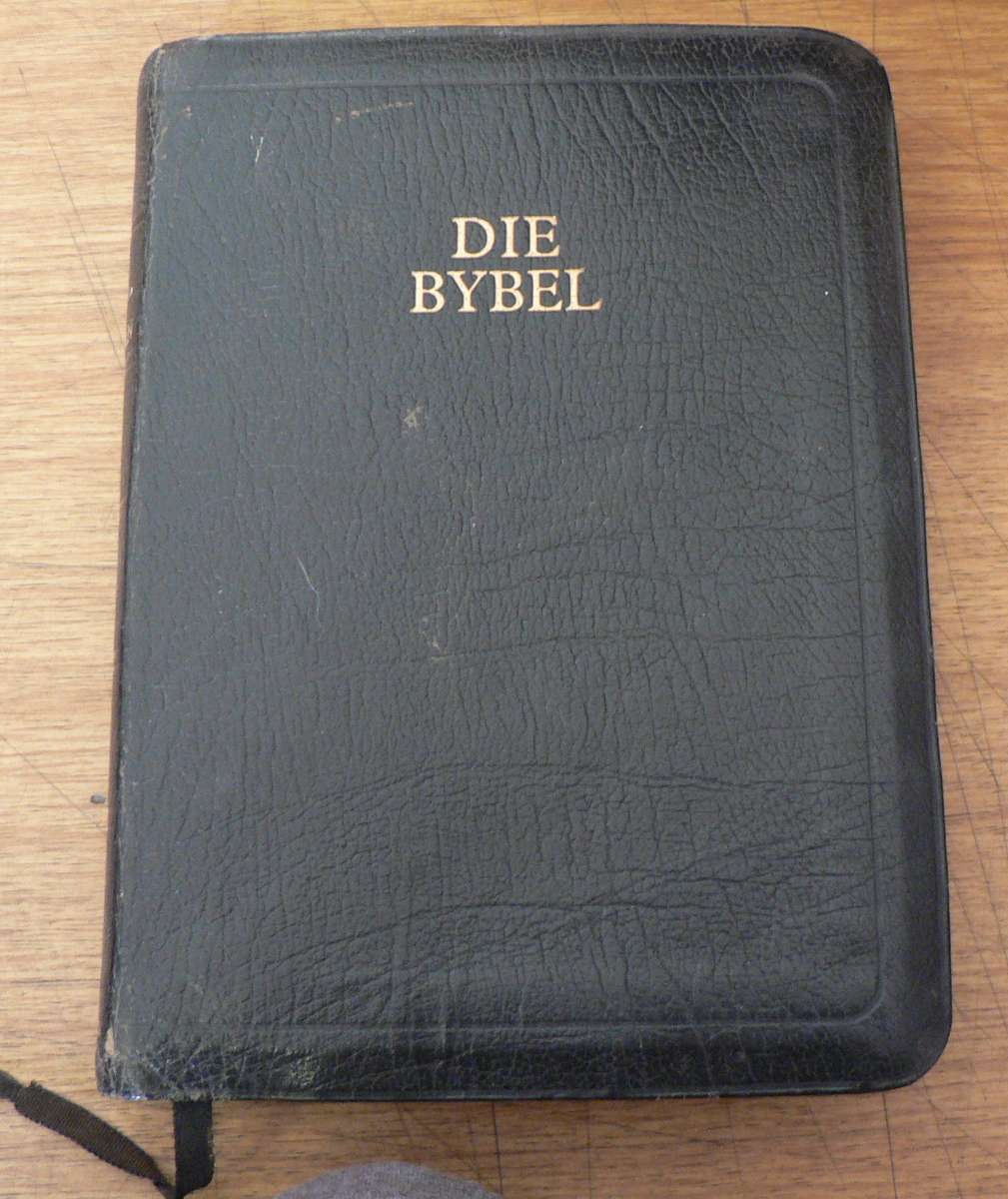 Die Bybel (1933 vertaling, die 1978 naslaan uitgawe)