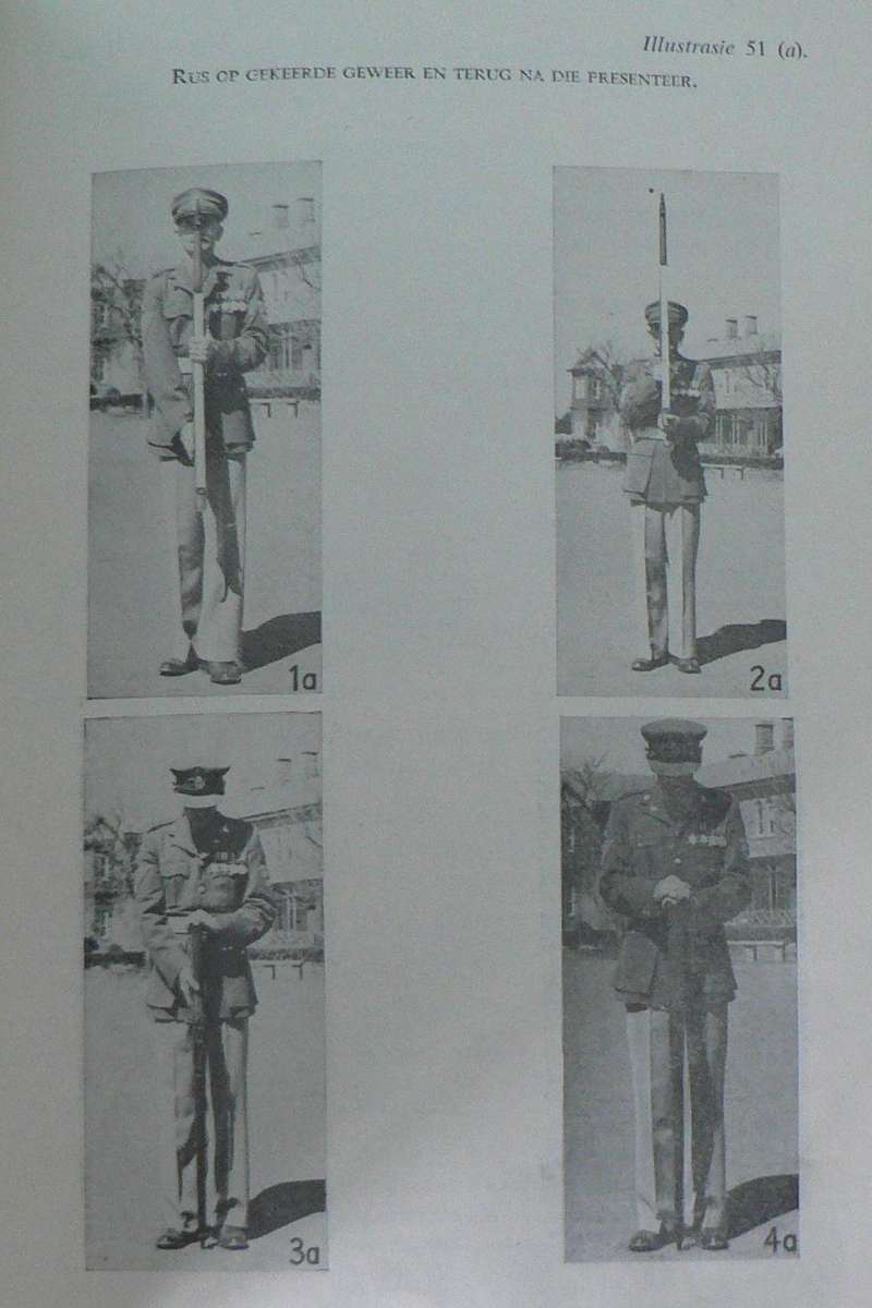 Serimonieel. Unie Verdedigingsmag Handleiding 1955