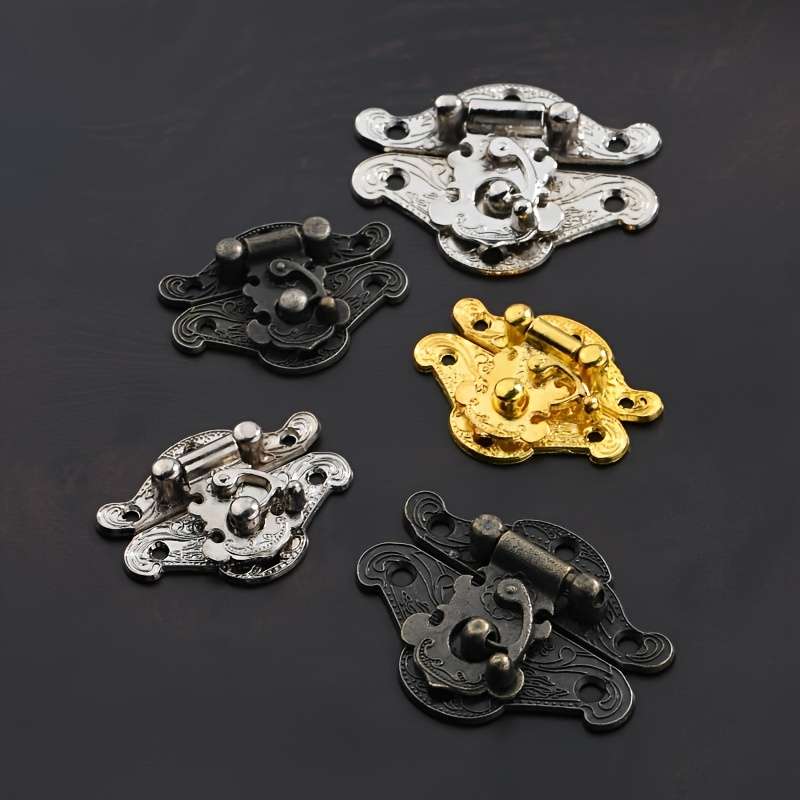 New Chinese-Style Hardware Box Buckles