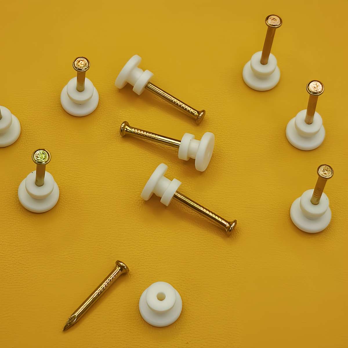 Iron Picture Hanging Nails Set