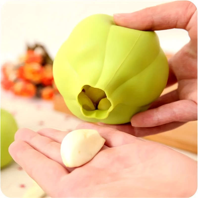 1pc Creative Kitchen Silicone Garlic Peeler Outdoor Kitchen Utensils