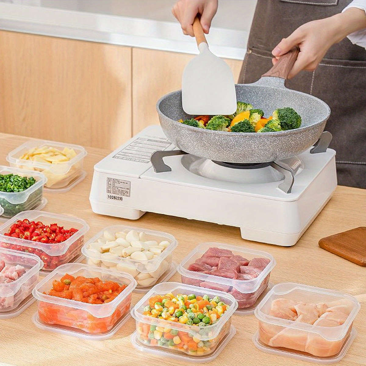 10stackable freezer storage containers