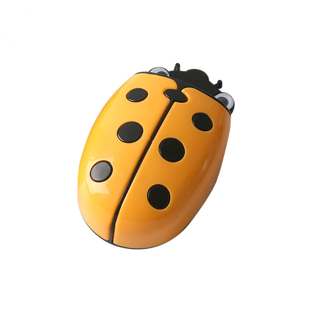 1 Piece Ladybug Shaped Magnetic Pen Holder