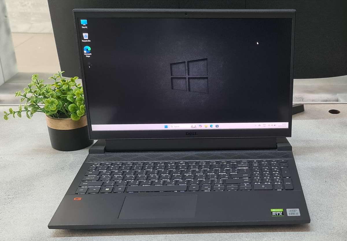 Beast Dell G15 Core i7 Rtx 3060 6GB GDDR6 Vram 16GB RAM 512GB Nvme SSD Gaming Laptop