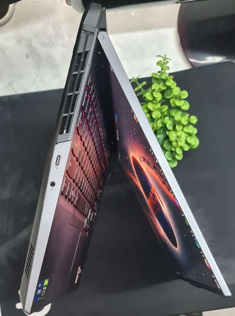 Lenovo Legion 5 PRO Core i5 11400H RTX 3050 Ti 16GB DDR4 RAM 512GB Nvme Gaming Laptop