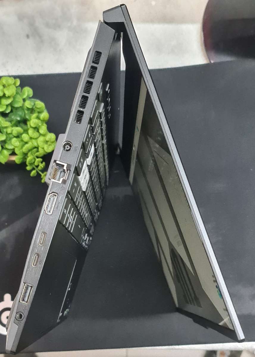 Asus Tuf A15 RTX 3070 8GB GDDR6 Vram Core i7 12650H 16GB DDR5 4800MT/s RAM 512GB Nvme Gaming Laptop