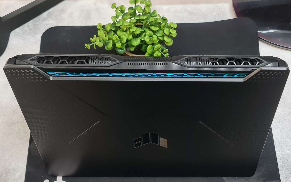 Asus Tuf F15 RTX 3050 Core i5 11400H 16GB DDR4 3200MT/s RAM 512GB Nvme Gaming Laptop