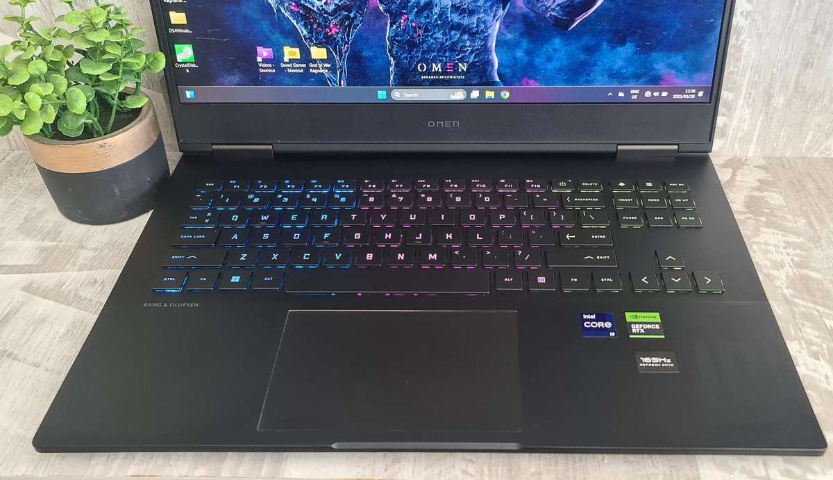 HP Omen 16 Core i9 13900HX RTX 4060 140W Max TGP 8GB 16GB DDR5 5600MT/S RAM 1TB Nvme Gaming Laptop