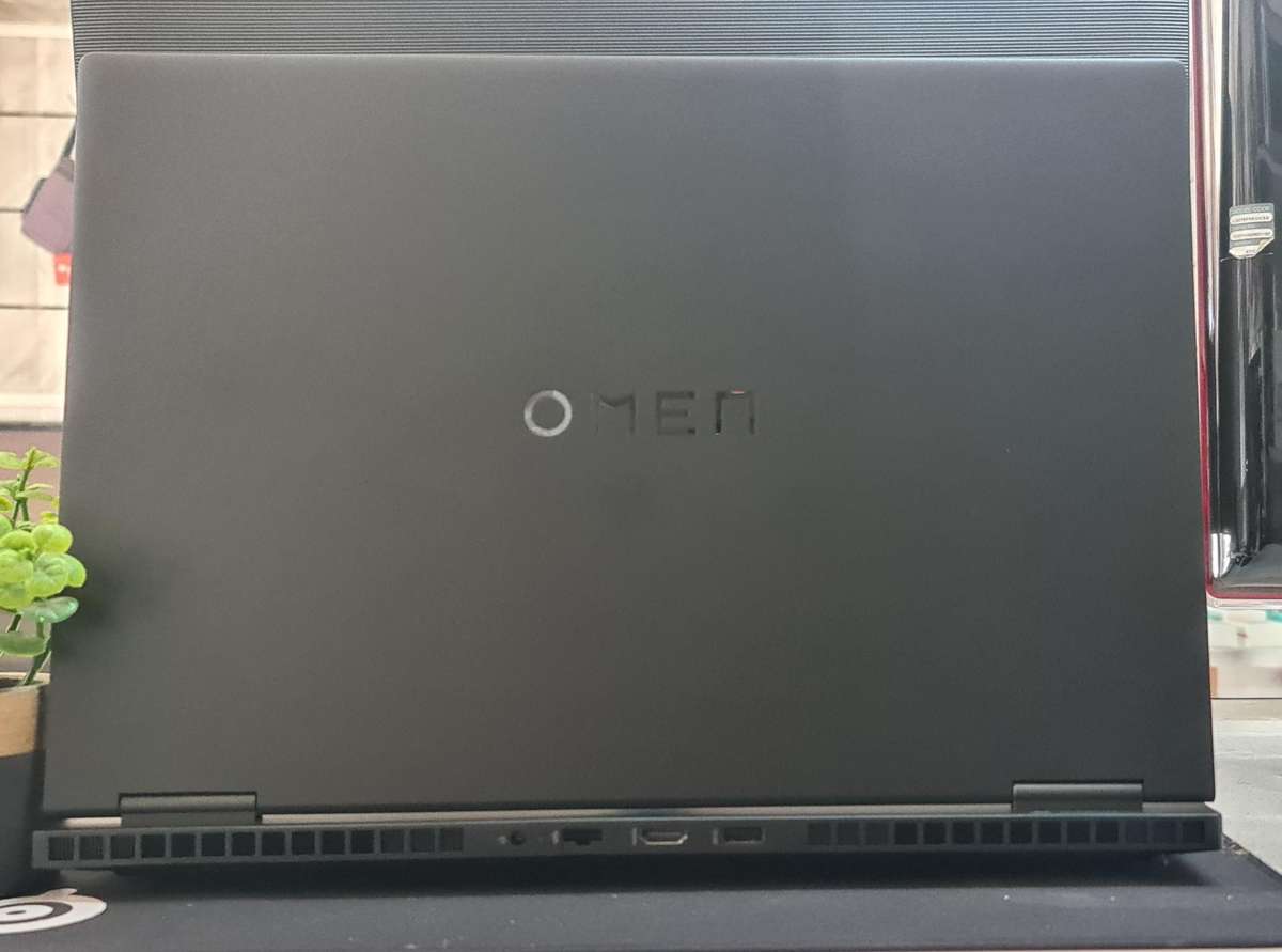 HP Omen 16 Core i9 13900HX RTX 4060 140W Max TGP 8GB 16GB DDR5 5600MT/S RAM 1TB Nvme Gaming Laptop