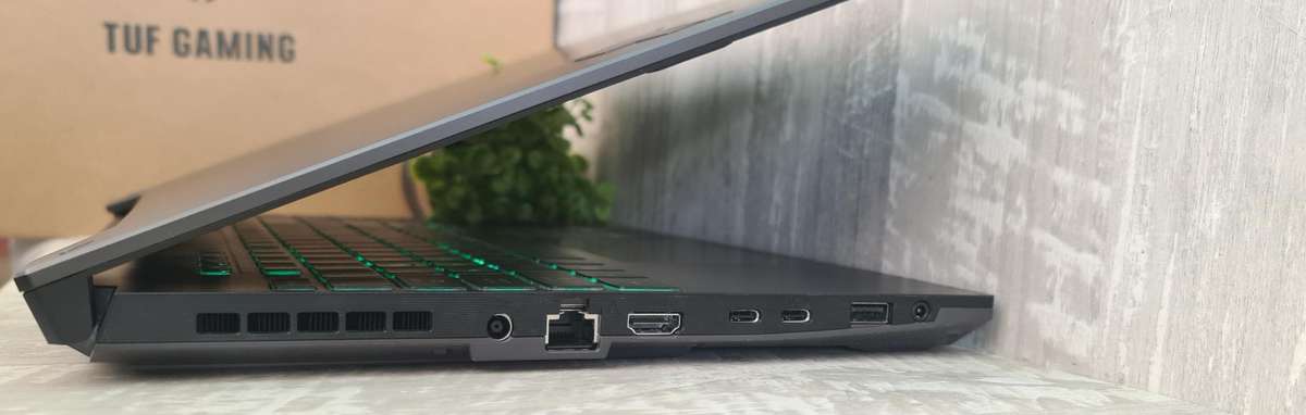 Asus Tuf RTX 4050 6GB GDDR6 Vram Ryzen 7 7735HS 16GB DDR5 4800MHz Ram 512GB Nvme SSD Gaming Laptop