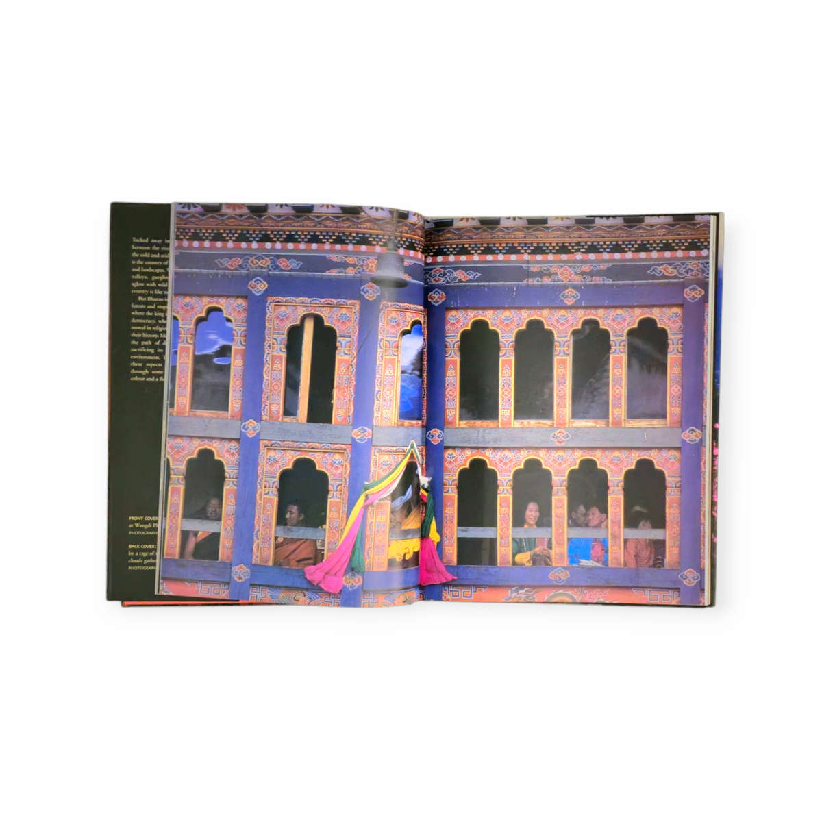 Bhutan: Kingdom in the Himalaya - Sanjay Acharya FREE SHIPPING