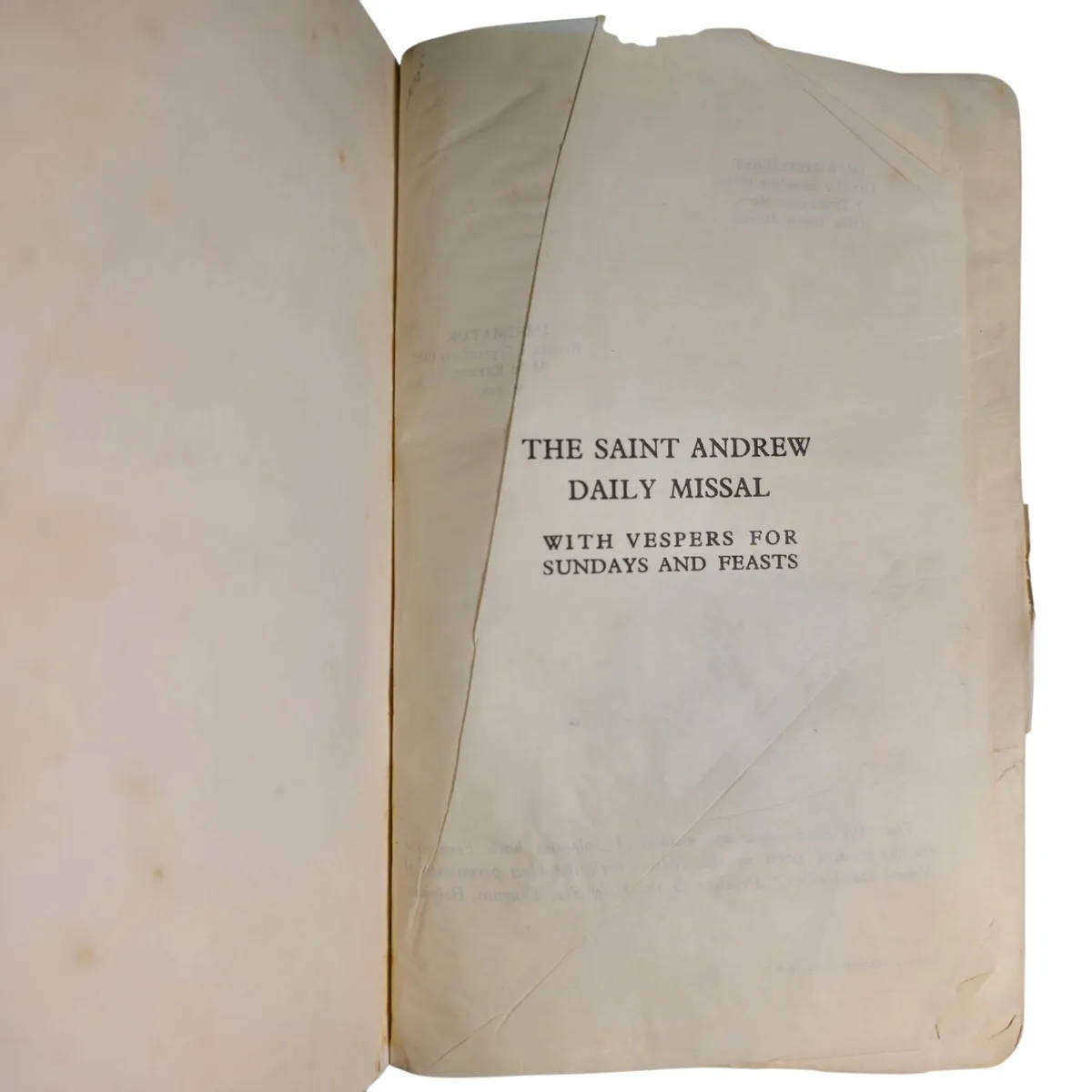 The Saint Andrew Daily Missal with Vespers for Sundays and Feasts