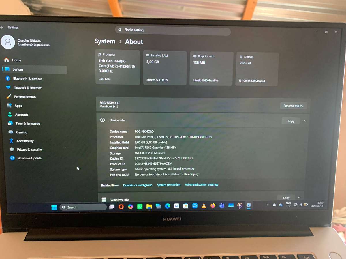 Hauwei laptop D15