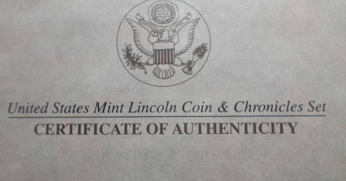 USA 2009 LINCOLN COIN & CHRONICLES SET including PROOF LINCOLN SILVER DOLLAR.