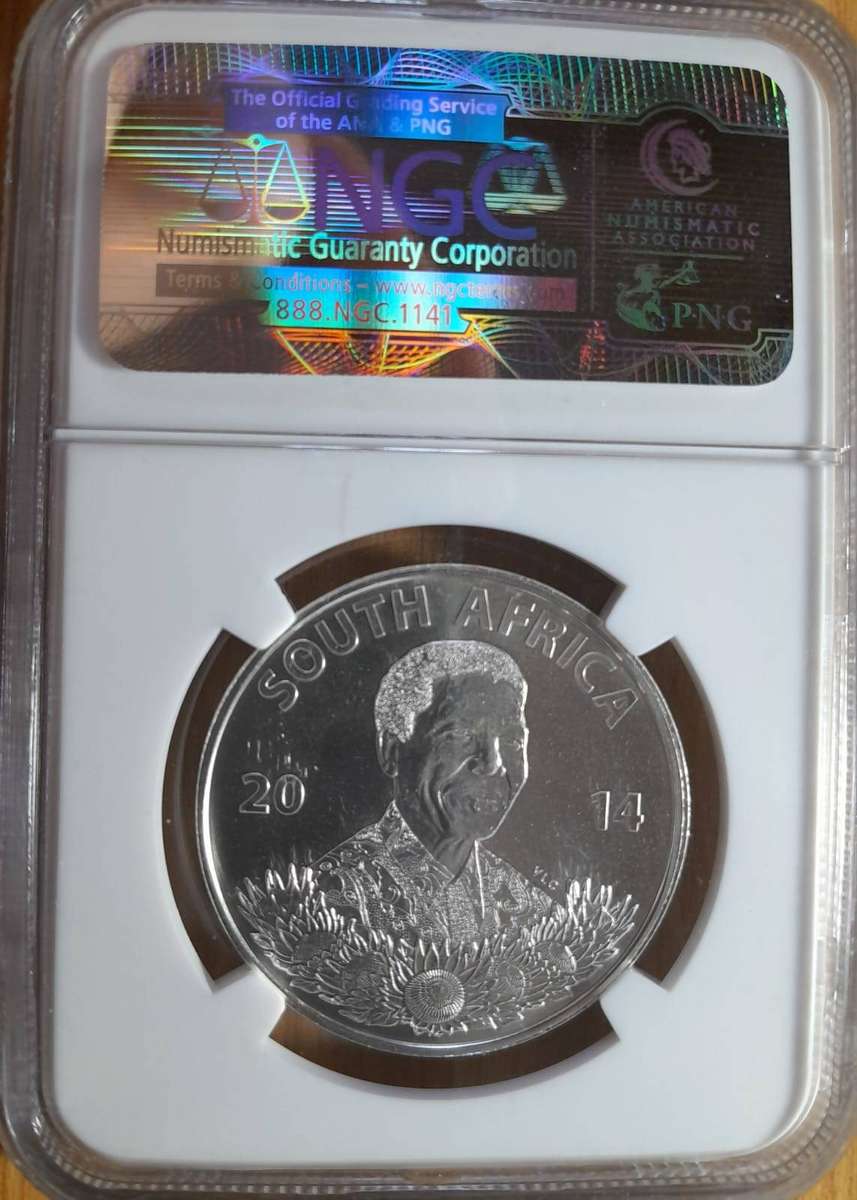 UNC 2014 NELSON MANDELA SILVER R1 - NGC GRADED MS68.
