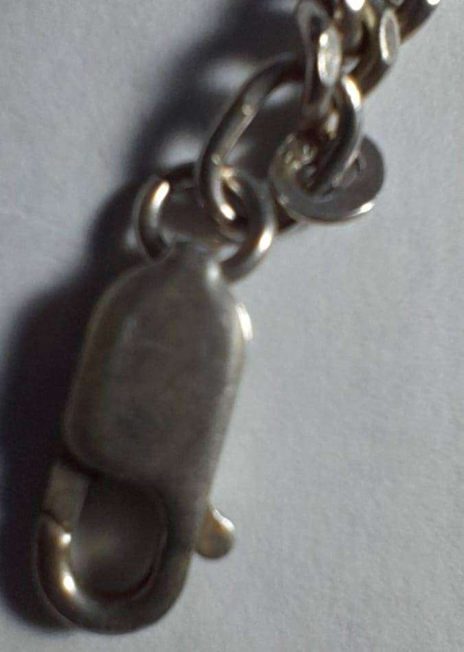 SECONDHAND STERLING SILVER CHAIN 57cm LONG, WEIGHT 25,4 GRAMS. SPOT SILVER VALUE R1060,00.