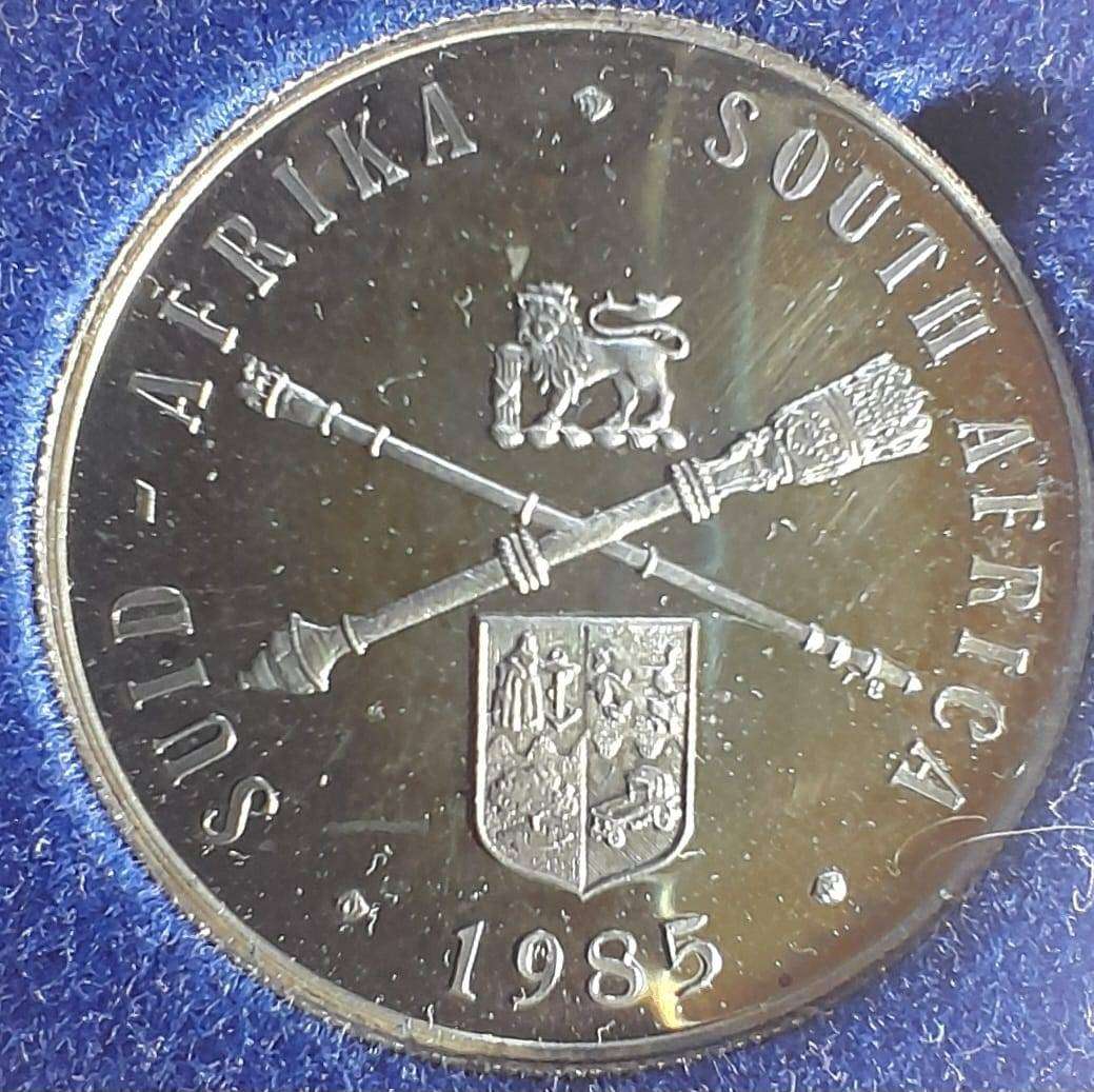 RSA 1985 PROOF SILVER R1 - IN LARGE BLUE SA MINT BOX, No CAPSULE & No CoA.
